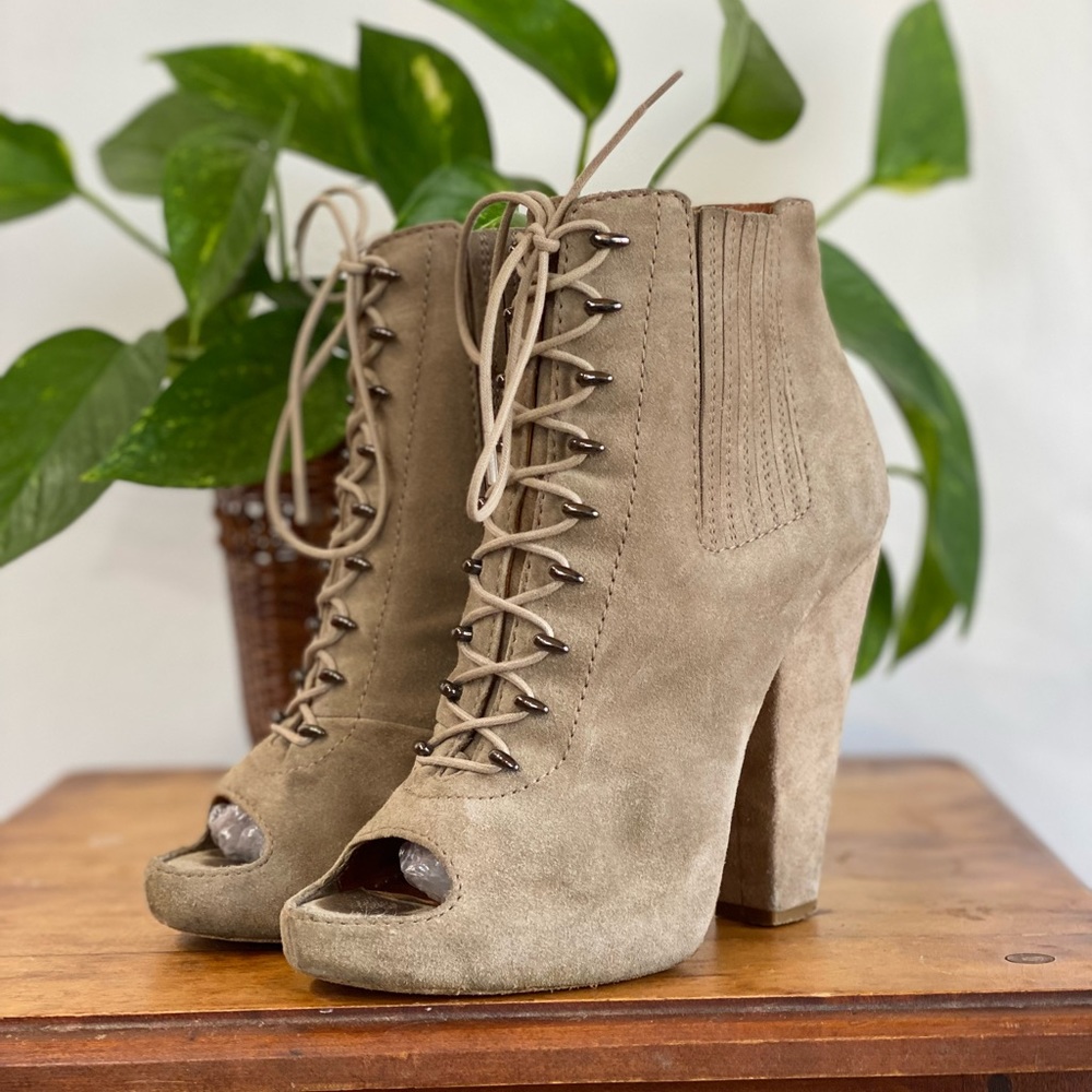 Givenchy suede heel open toe